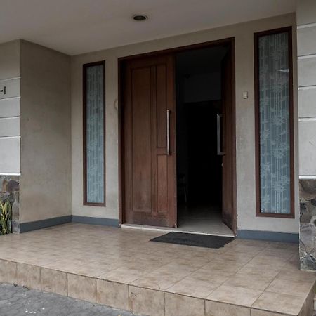 Reddoorz Near Supermall Karawaci 2 Tangerang Dış mekan fotoğraf