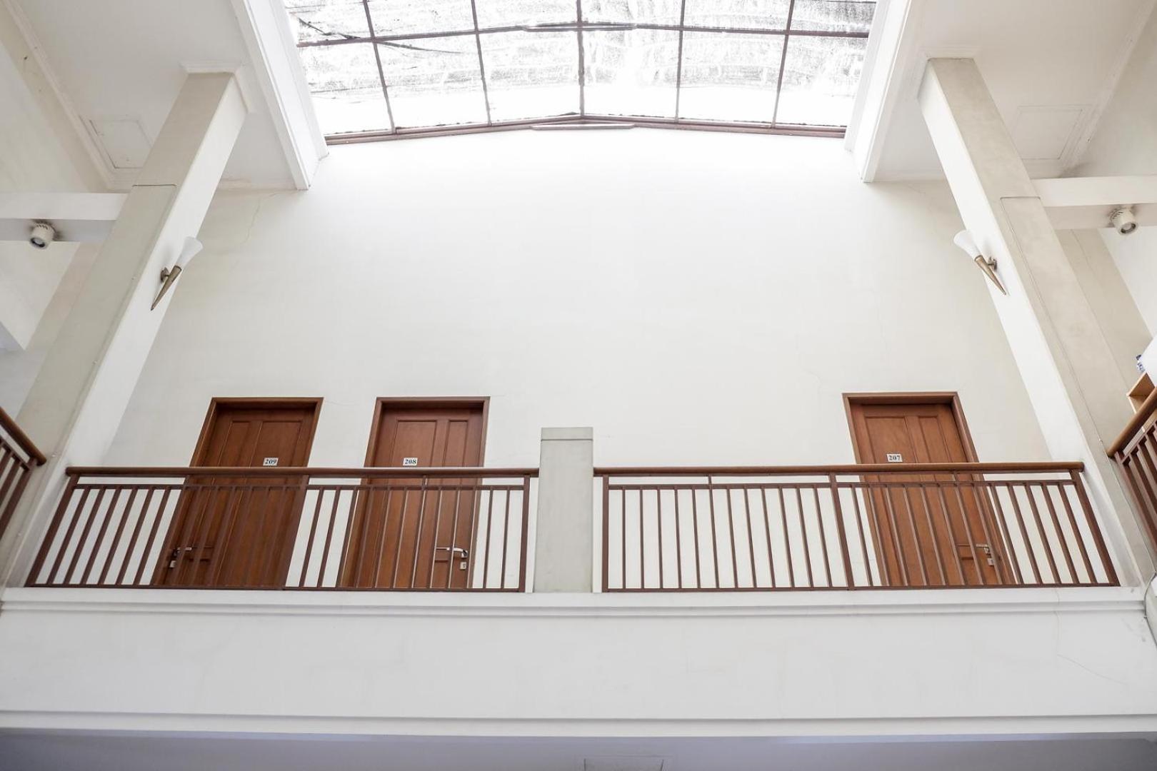Reddoorz Near Supermall Karawaci 2 Tangerang Dış mekan fotoğraf